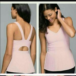 LAST CHANCE! Lululemon Peplum Top w/ Built in Bra.